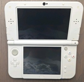 New Nintendo 3DS XL Pearl White | Charger + 32GB SD Card | REGION FREE CIB