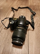 Nikon D60 Camera W/ Nikon AF-S DX NIKKOR 18-55mm f/3.5-5.6G Retractable Zoom...
