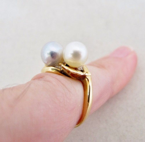 Anillo vintage de oro amarillo de 14K con 2 perlas de plata y blancas, 7,6 mm (talla 5,25) - Imagen 10 de 12