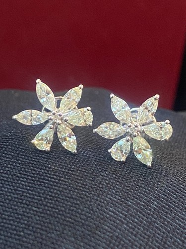 Stunning 1.62 Cts Pear Marquise Round Cut Diamonds Stud Earrings In 585 14K Gold - Picture 9 of 12