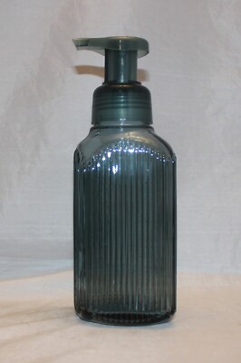 Bath & Body Works Gentle & Clean Foaming Hand Soap Dispenser - Teal Green Glass