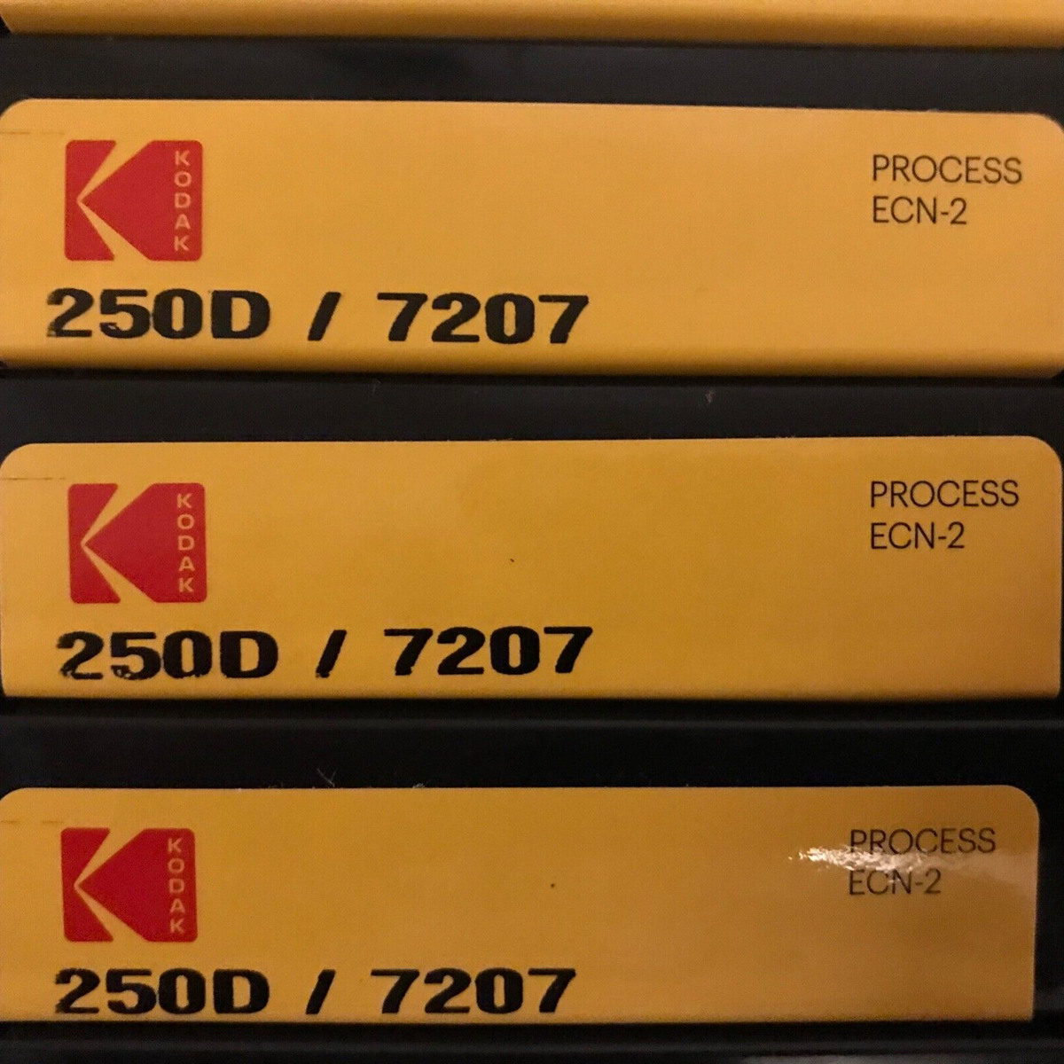 ⑦Dolby•dts フィルム 16mm Film - Single Perf - Kodak Vision3 500T 7219 - 100 ft – Film