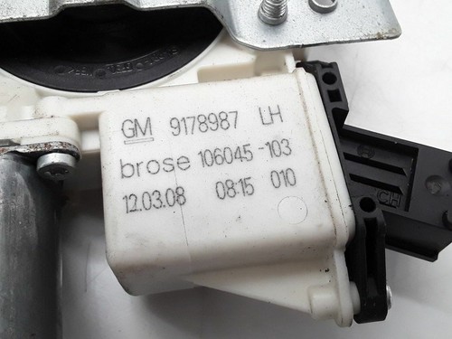 Opel Vectra C 1.9 CDTI 2007 Vorne Links Tür Fensterhebermotor 0130822011 - Bild 2 von 8