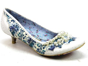 irregular choice pearly girly low