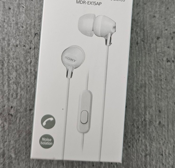Sony MDR-EX15AP White In-Ear HeadPhones For Smartphone White New Cable Lead  Box