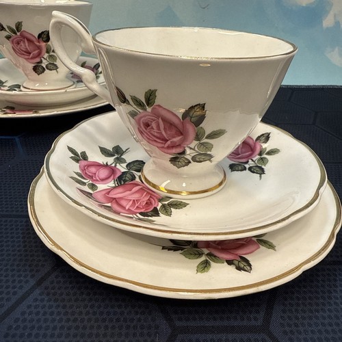 Vintage Staffordshire Fine Bone China Cream Jug and 2 Trios Roses - Picture 2 of 10