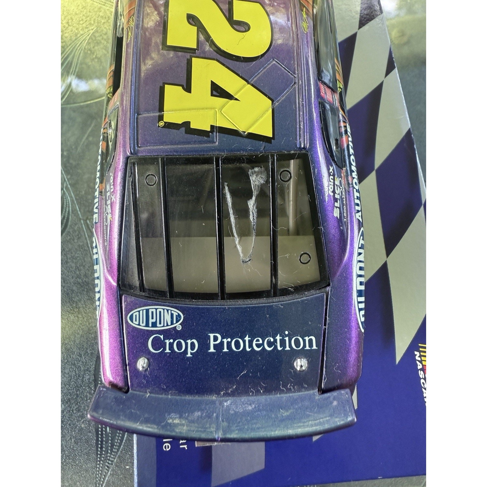 Jeff Gordon 1999 Superman NASCAR Diecast 1:24 Scale