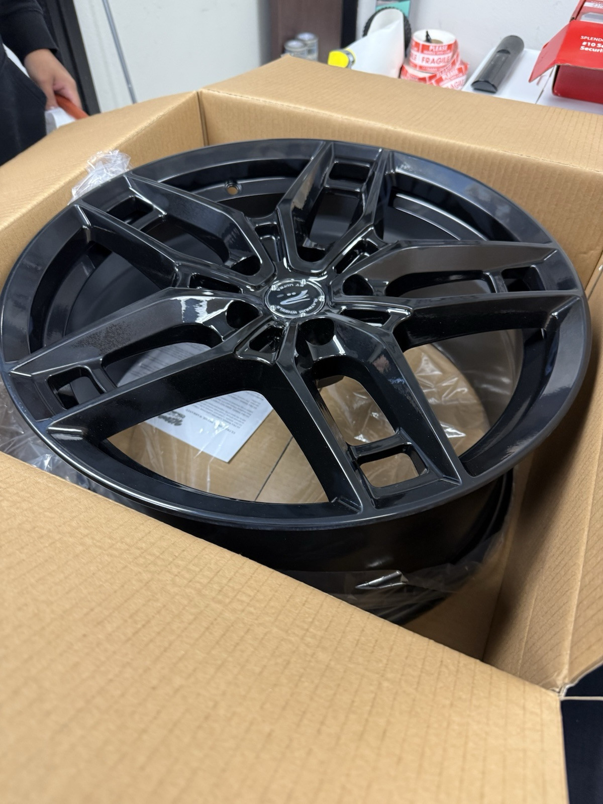 (Set of 4) Platinum 464 Lotus 18x8 5x4.5" +40mm Gloss Black Wheels Rims 5x114.3