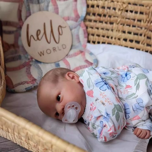 19in Handmade Reborn Doll 3D Lifelike Gift Cute Newborn Baby Cloth Body - Picture 2 of 3