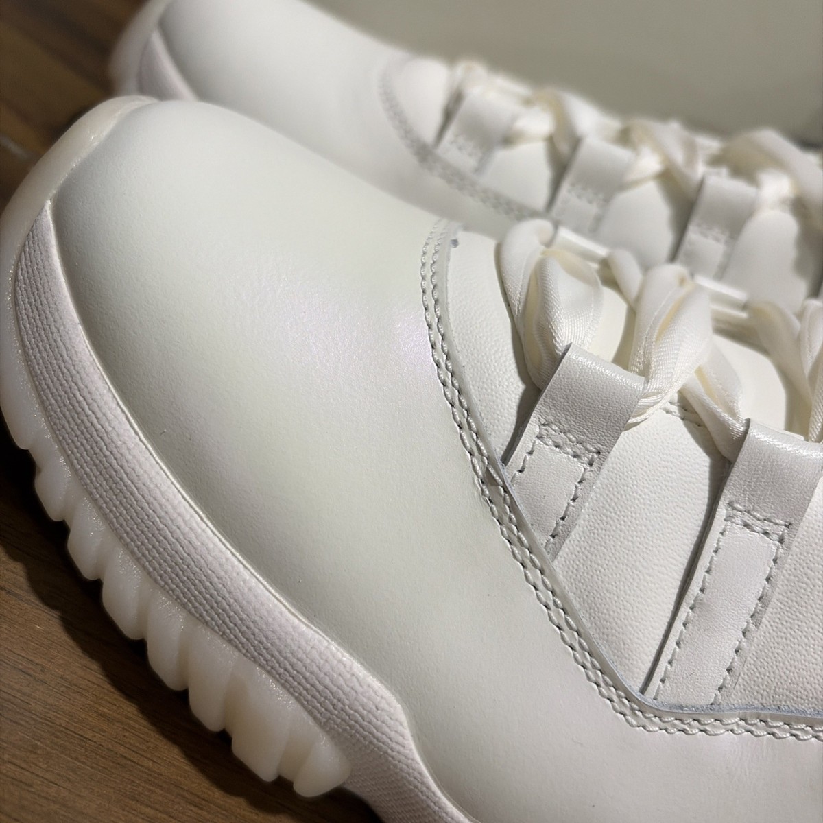 Size 11 - Air Jordan 11 Retro Pearl / Grand Finale W for sale