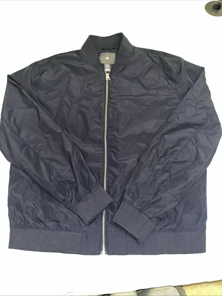 H&M夹克黑色大号夹克二手状况良好 — 第 2/4 张图片