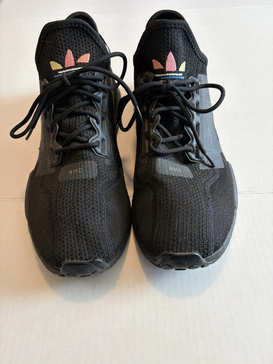 adidas gazelle silver green womens Adidas NMD R1 Japan Triple Black main image 1