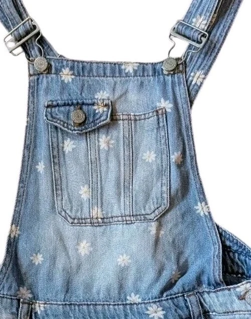 Mono vaquero azul estampado de margaritas LEI Denim con tirantes pantalones cortos juniors M Y2k Foto 3 de 4