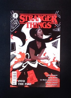 STRANGER THINGS: INTO THE FIRE #1C Dark Horse 2020
