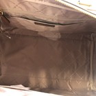 Foto 11 di 12