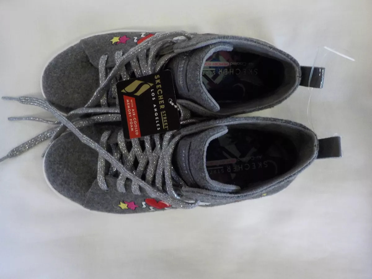 exageración Bajo mandato neutral Skechers Street High Top Size 7 M NWT Grey Embroidered Textile Hidden Heel  Spark | eBay