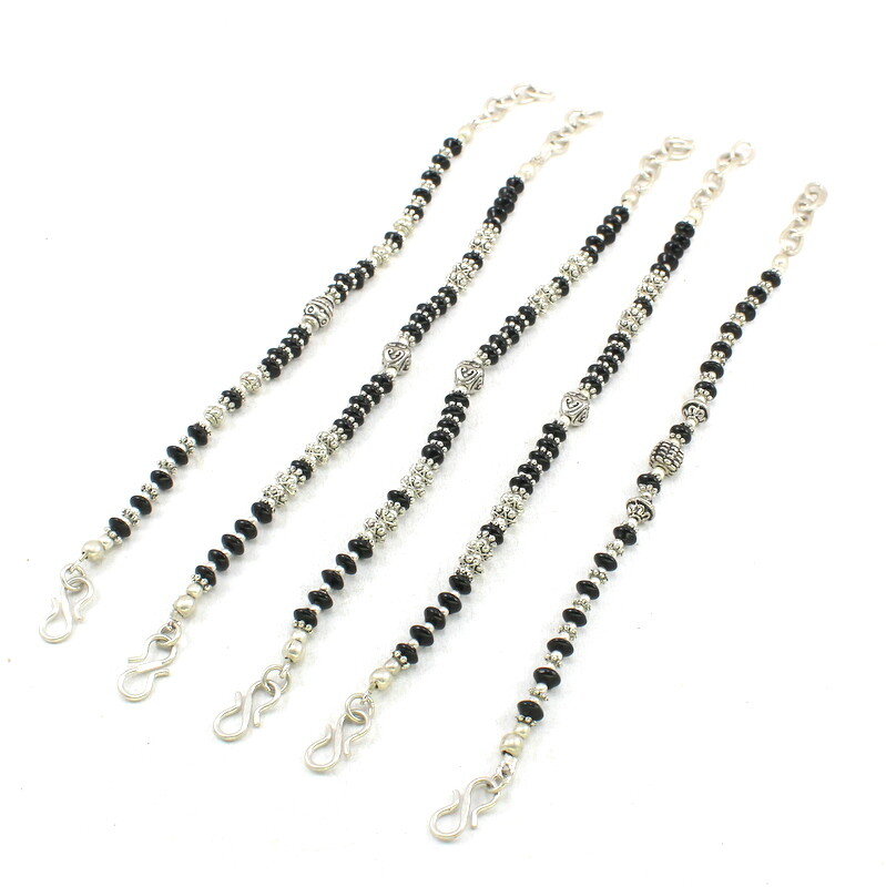 Handmade Black Onyx Gemstone Bead Bracelet with Semi-Precious Stone Jewelry-image