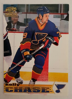 NHL Card Kelly Chase #199 St. Louis Blues Pacific 1998 Paramount 