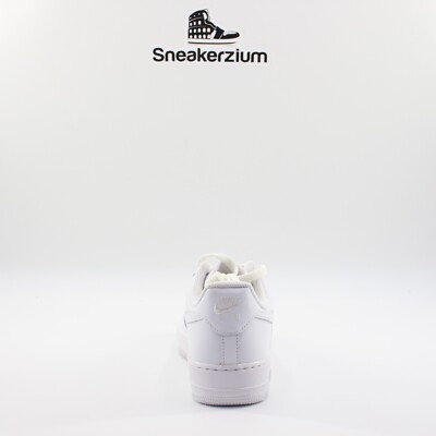 Size 8.5 - Nike Air Force 1 Low White 2018 DD8959-100 W for sale