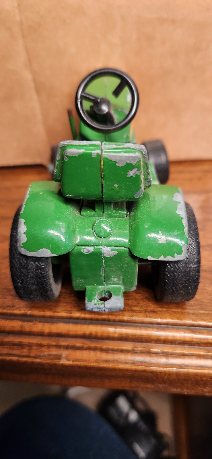 Ertl John Deere 140 Lawn Tractor eBay
