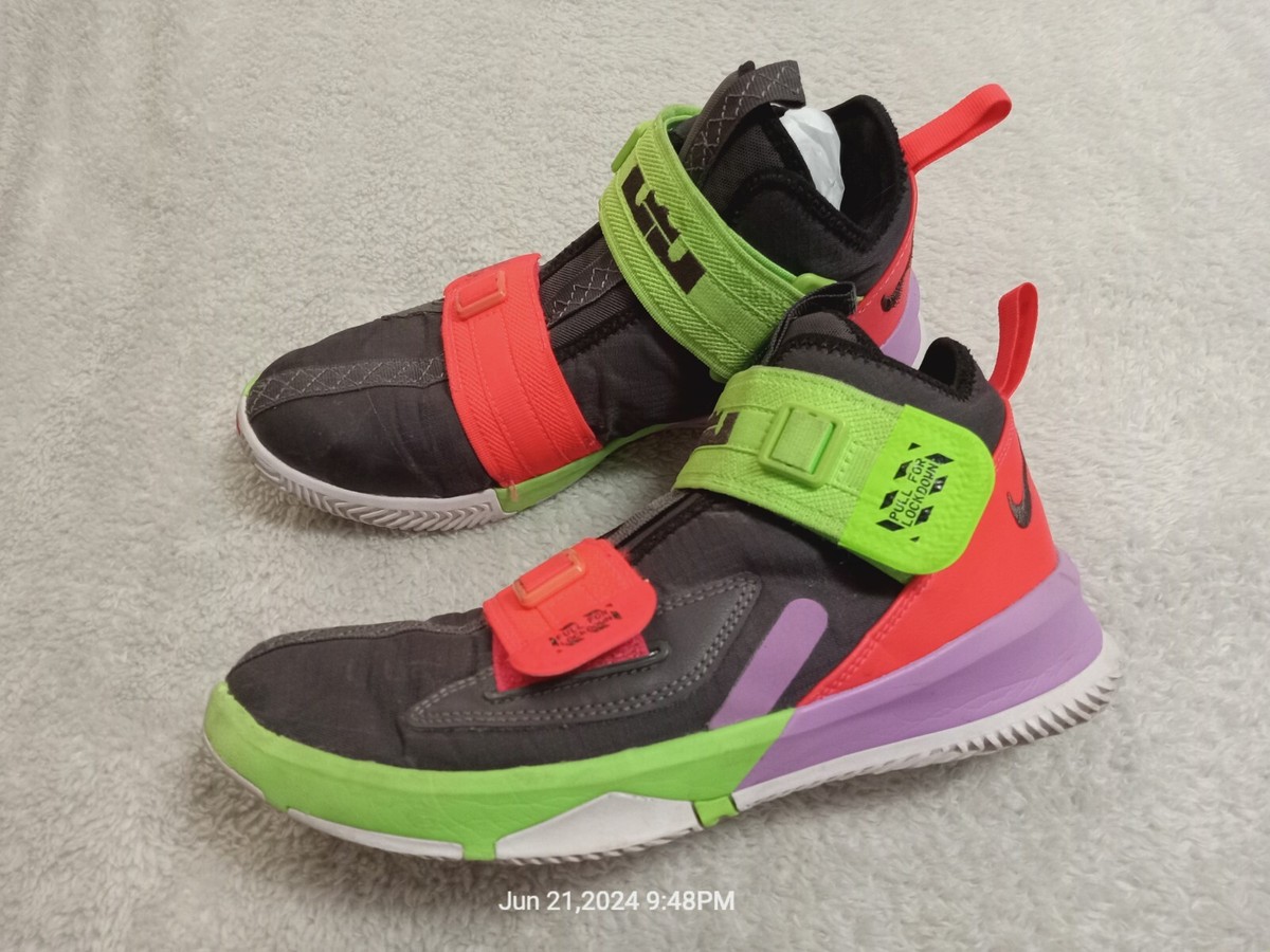 人気話題!Nike LeBron Soldier 13 SFG EP Thunder Grey Size 6.5 - Nike LeBron Soldier 13 Thunder Grey for sale