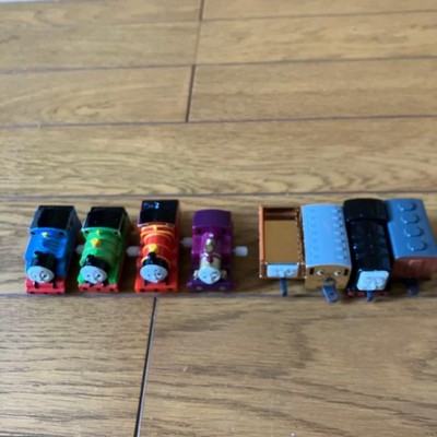 Takara Tomy Capsule Plarail Thomas Wind Up Toy Train Set 8 Auto Farben versch...
