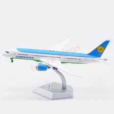 1:200 SQ Wings Uzbekistan Airways B787-8 UK78701 UK78706 Diecast Aircraft Model