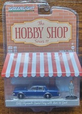 Greenlight 1986 Plymouth Grand Fury Unmarked Police Car 1:64 With Man In Suit