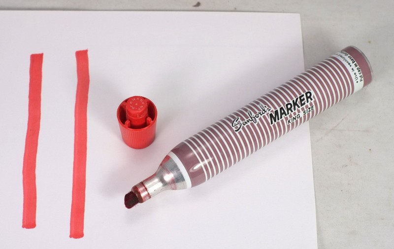 Sanford King-Size Permanent Marker