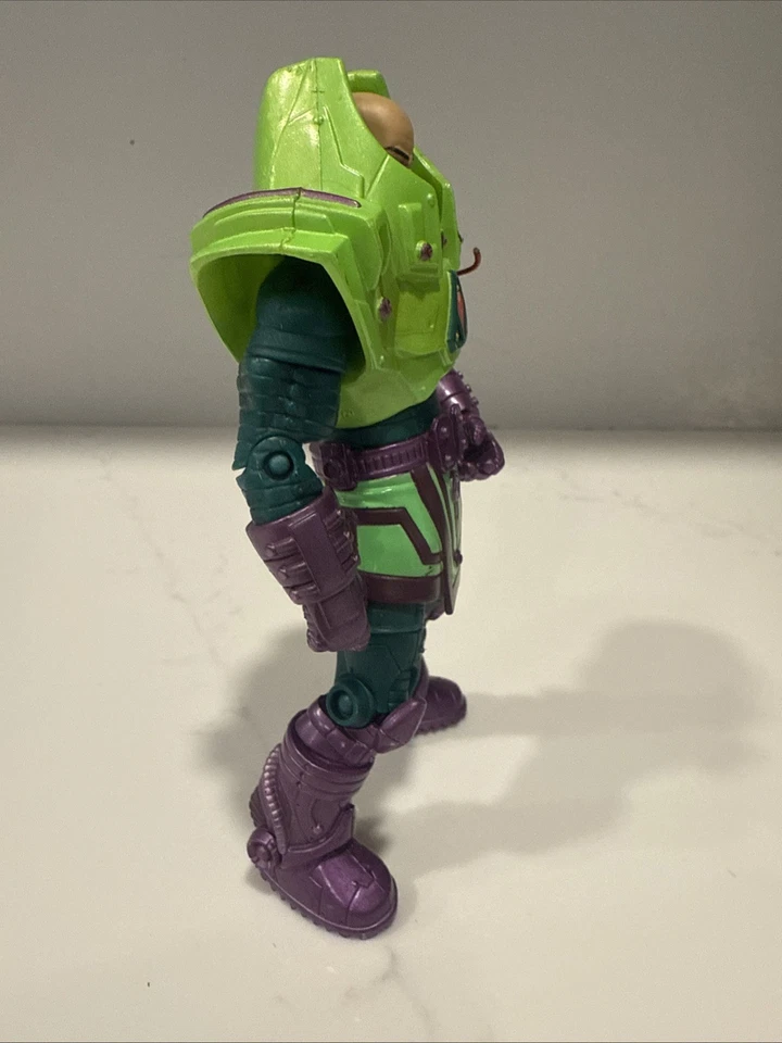 Battle Suit Lex Luthor DC Superheroes Action Figure Universe Classics - Image 4 of 4