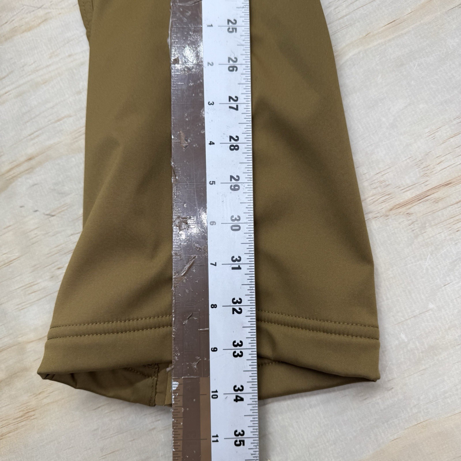 NEW Under Armour Expanse Softshell Pants Mens 38 X 34 Tan Khaki Loose 1387001 thumbnail 16