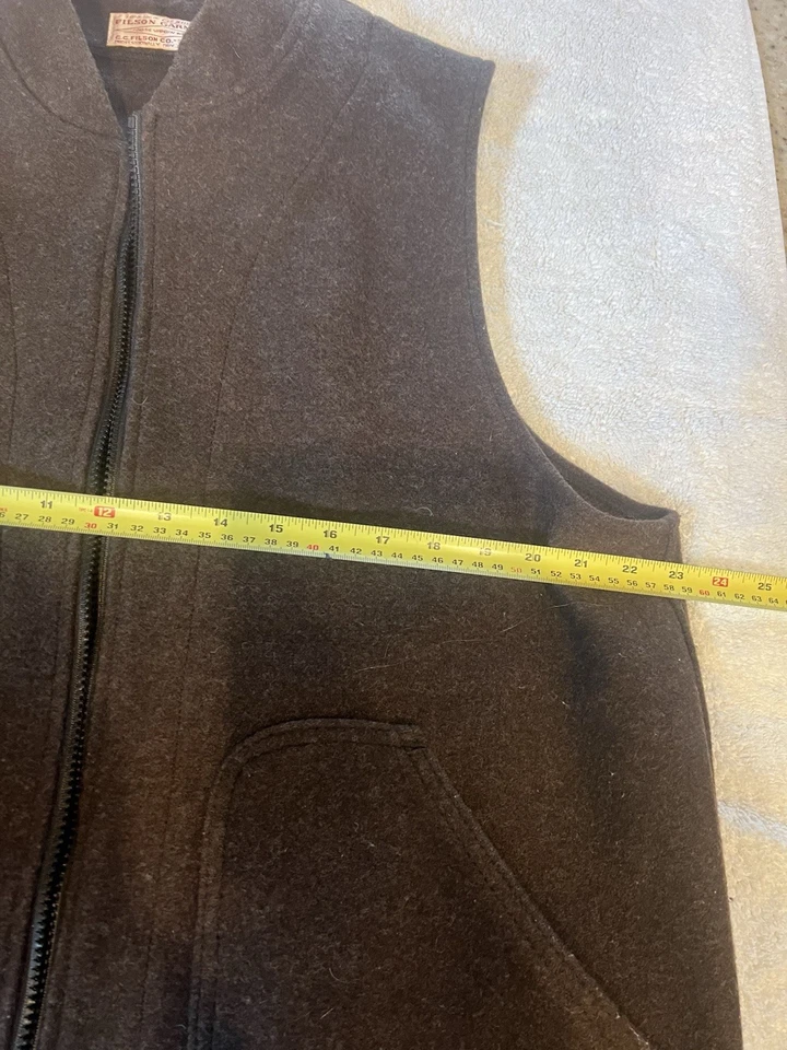 Vintage, Filson 100% Virgin Wool, Men's Vest, size 44-46, Brown - Image 4 of 4