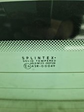 Lunette arrière Peugeot 2008