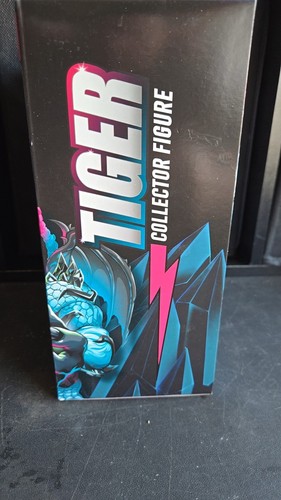 Mr Beast Lab Panther 6.5" Collector Figure Mystery Rare White - Picture 4 of 4