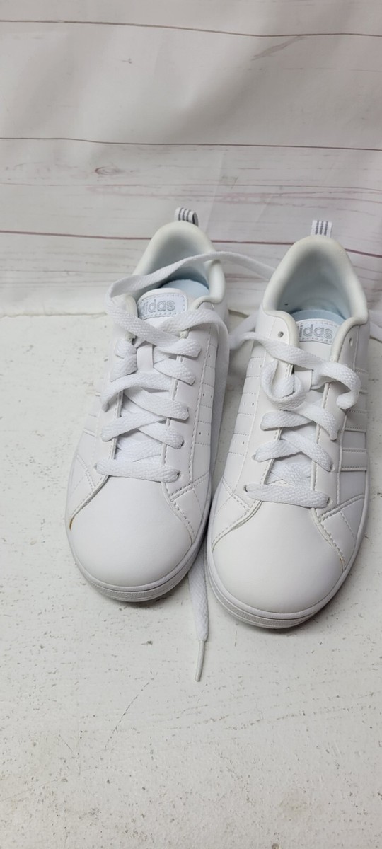 adidas gazelle silver green womens adidas Tyshawn Shoes main image 1