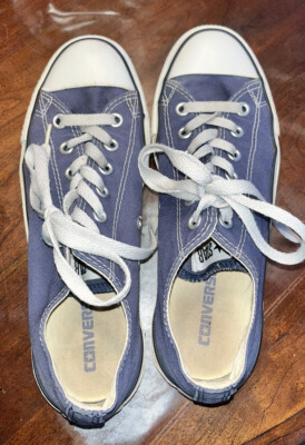 Converse All-Stars Mens Low Top Blue Denim Color Sz 7 EXCELLENT preowned