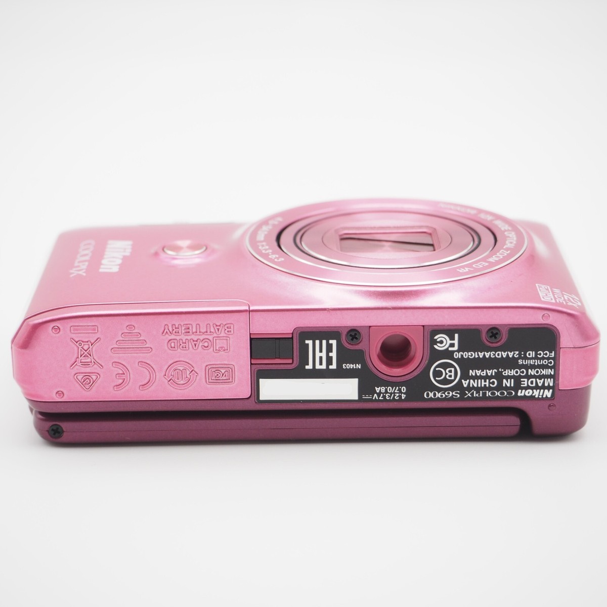 Mint] Nikon Coolpix S6900 16.0MP Digital Camera w/Battery,charger