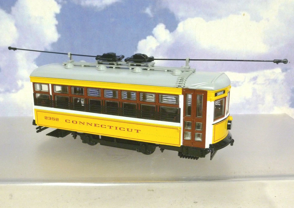 CORGI 1/48 BIRNEY SAFETY CAR CONNECTICUT CO. TRAM/STREETCAR "CARHOUSE" US55207 - Image 3 of 3