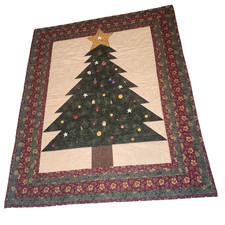 Handmade Wall Hanging Lap Quilt Embellished Button Christmas Tree 35.5" x 42"