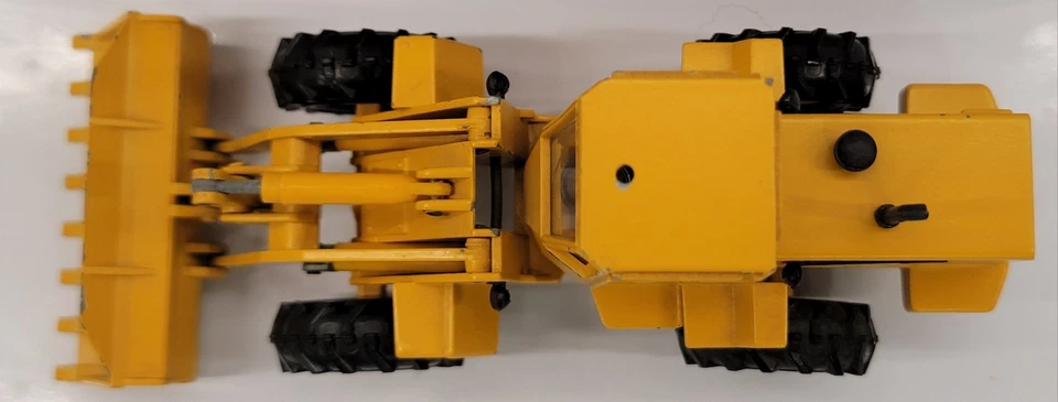 Vintage Conrad CAT 936 Wheel Loader 1:50 Diecast Model Caterpillar West Germany - Image 3 of 4