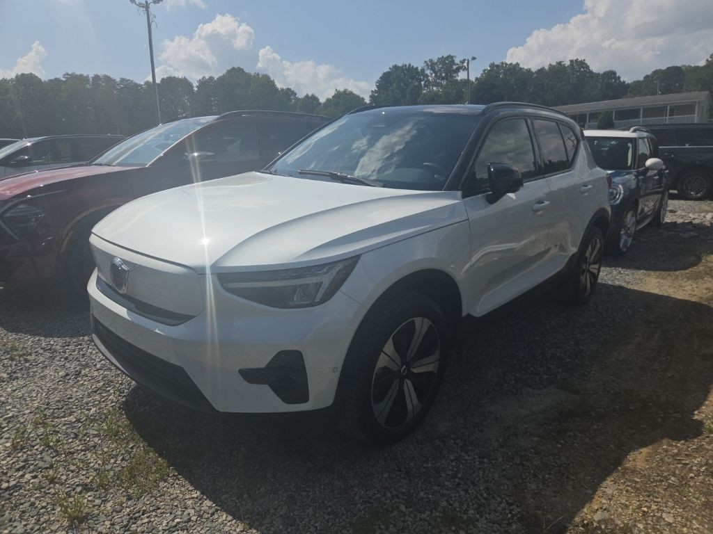 2023 Volvo XC40 Recharge Twin Plus