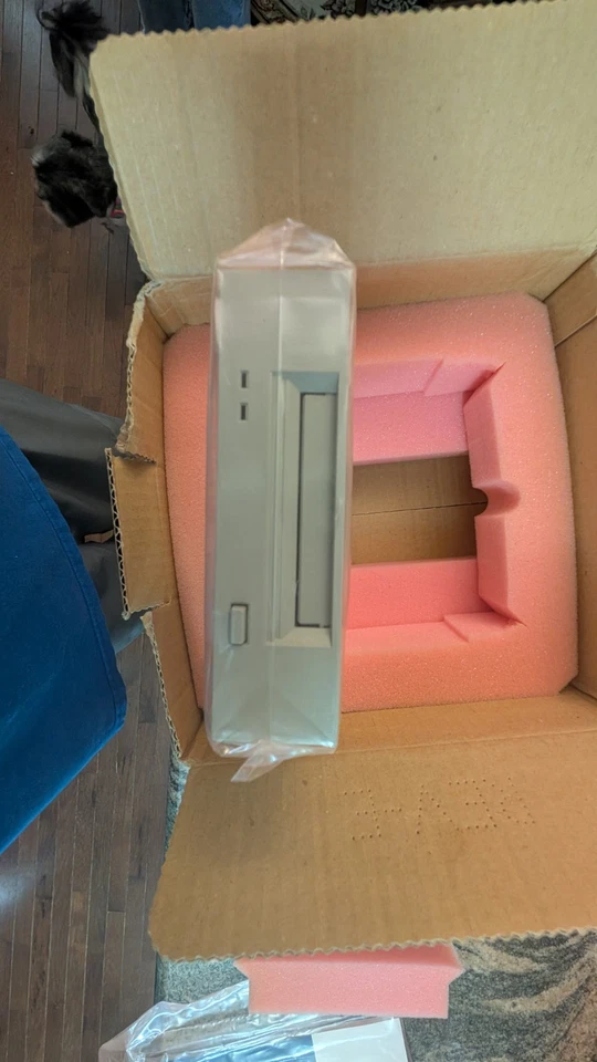 HP C1554C Surestore 12/24GB DAT DDS-3, New, free shipping - Image 2 of 4