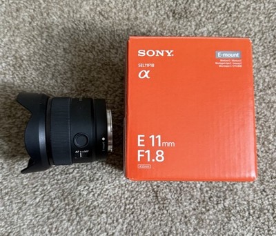 Sony E 11mm F1.8 APS-C Ultra-Wide Prime Lens SEL11F18 E-Mount Excellent 