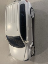 Vw Parotech 1/18 blanc