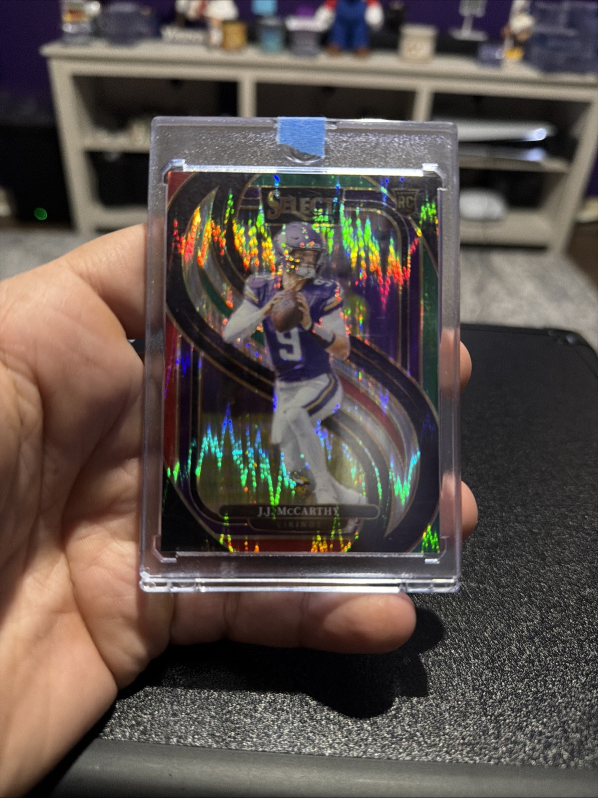 2024 Panini Select - Premier Level J.J. McCarthy #134 Green & Red Shock Prizm