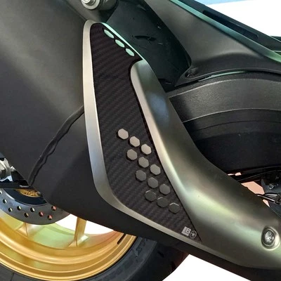 LABELBIKE Adesivo 3D Protezione Posteriore Marmitta compatibile con Honda Hornet 1000 2025