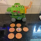 Vintage 1989 TMNT Pizza Thrower Vehicle w 10 Pizza Discs Playmates Ninja Turtles