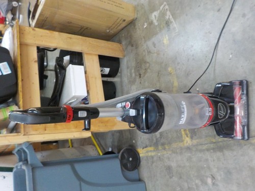 Hoover MAXLife Pro Pet Swivel Bagless 