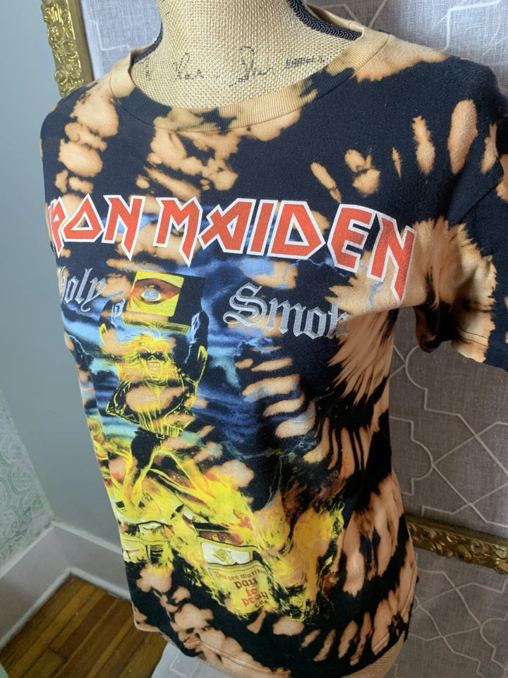 Camisa De Colección Iron Maiden Tour Años 90 Y2K Camiseta Completa Gráfica Mercancía Banda TEÑIDA A MANO Foto 3 de 4