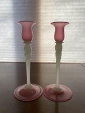 RARE VTG PAIR Of CARDER STEUBEN Rosaline Alabaster Art Glass Candlesticks 10